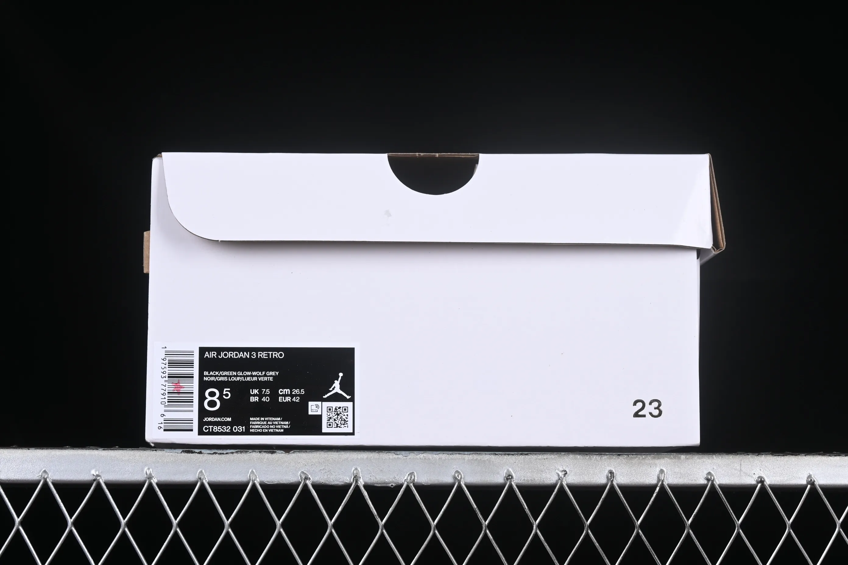 All categories Air Jordan Jordan series basketball shoes Air Jordan 3 Air Jordan 3 "Green Glow" AJ3 Joe 3 black and green full head layer CT8532-031